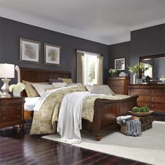 Liberty Furniture Rustic Traditions 5-Piece Rustic Cherry California King Bedroom Set