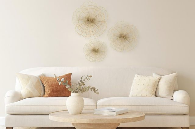Classy Living 3D Wire Gold Flowers Metal Wall Decor-1