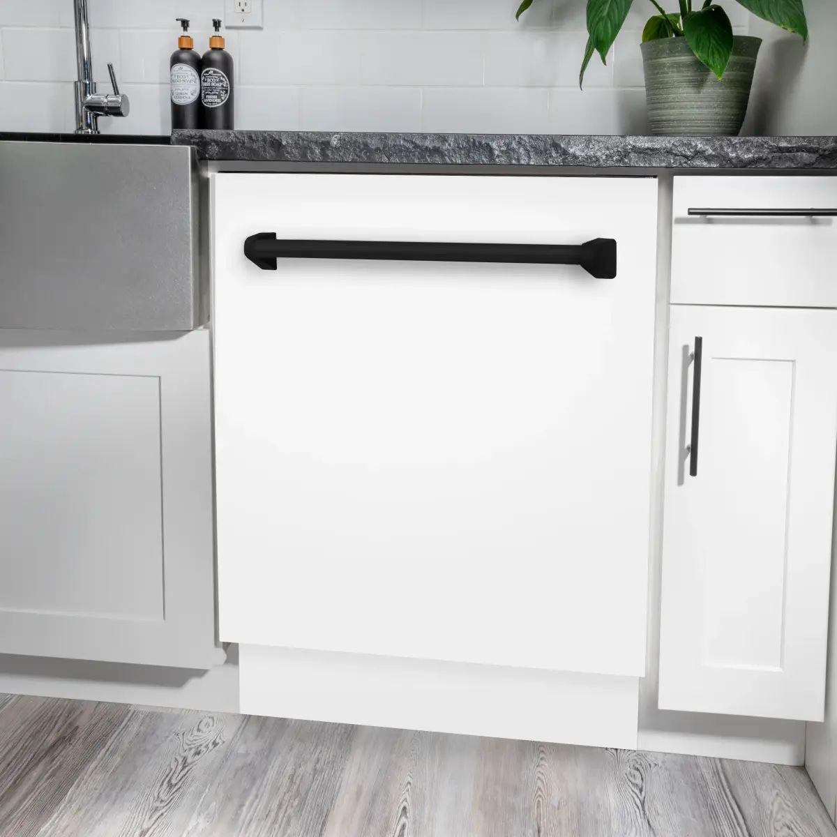 Zline Built In Dishwasher - Thumbnail 2