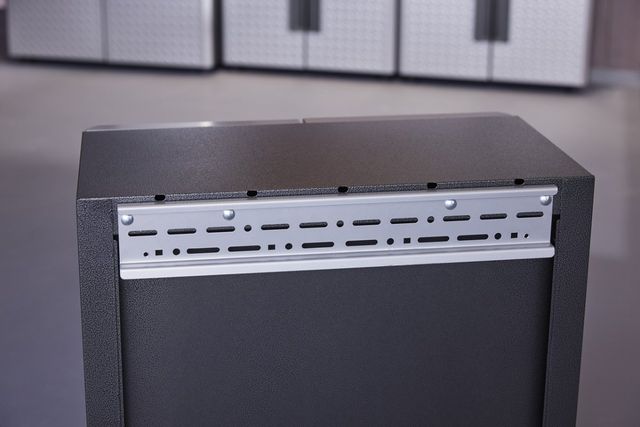 Gladiator® Silver Flex Cabinet System Bracket -0