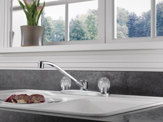 Peerless Core Chrome 2-Handle Kitchen Faucet-1