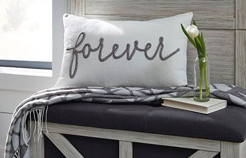 Signature Design by Ashley® Forever 4-Piece White/Gray Pillows-2