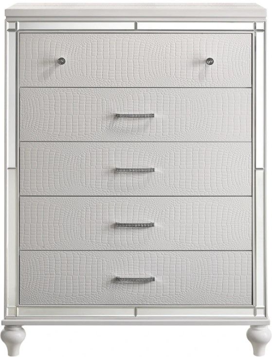 New Classic® Home Furnishings Valentino White Chest-2