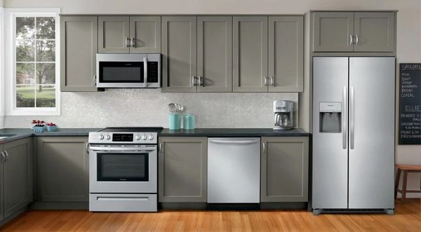 Frigidaire 36 in. 25.6 Cu. Ft. Stainless Steel Side-by-Side Refrigerator