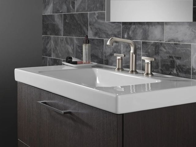 Delta Tetra™ Lumicoat® Stainless 7" 2-Handle Widespread Bathroom Faucet-2