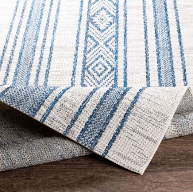Surya Eagean Navy/Off-White 4'x6' Area Rug-3