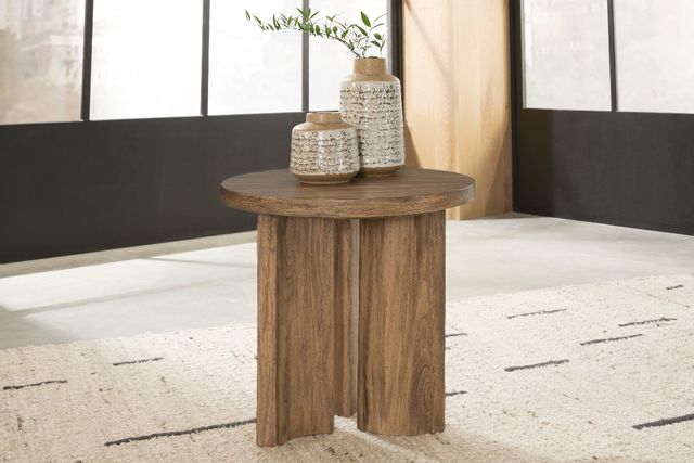Signature Design by Ashley® Austanny Warm Brown End Table-4