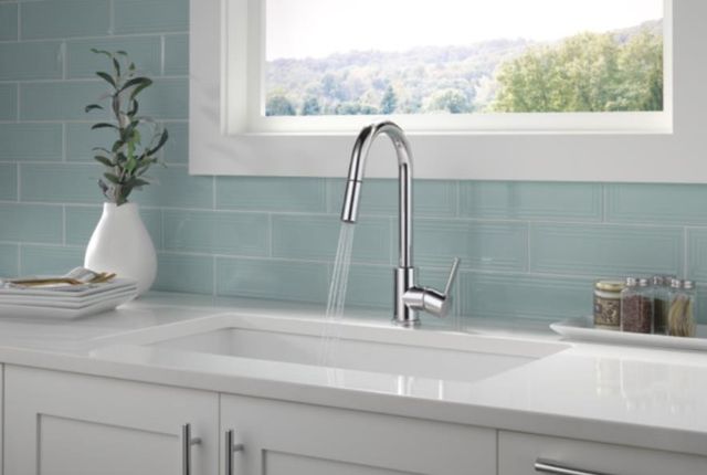 Peerless Precept® Chrome Single Handle Pull-Down Kitchen Faucet-3
