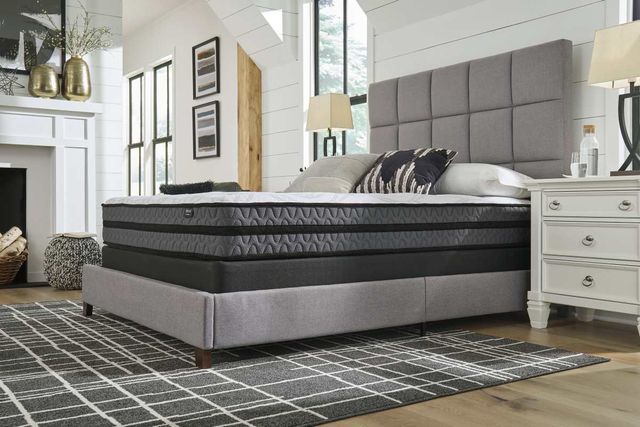 Sierra Sleep® by Ashley® 10" Hybrid Medium Tight Top Queen Mattress in a Box-9