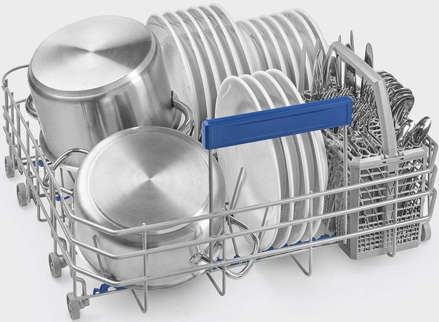Smeg 24" White Built In Dishwasher-3