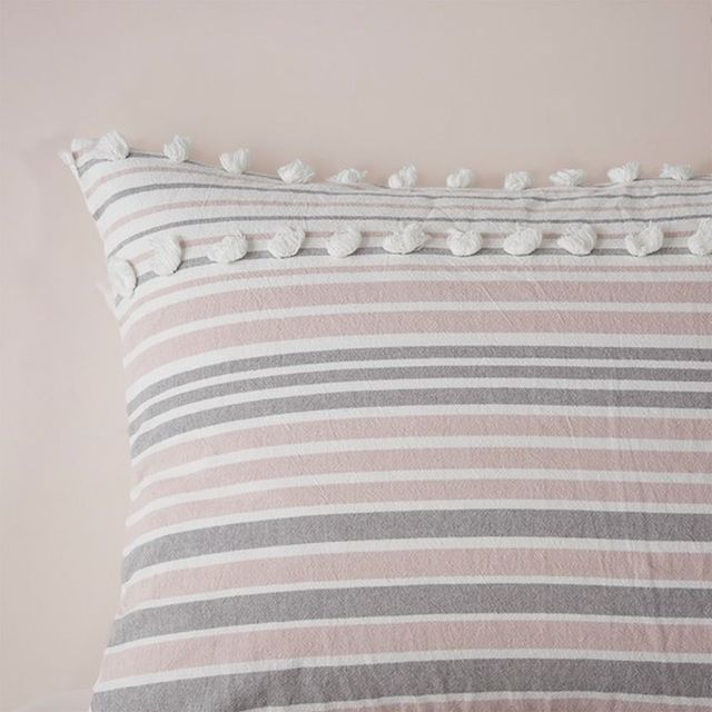 Olliix by Urban Habitat Blush Twin/Twin XL Calum Cotton Jacquard Comforter Set-4