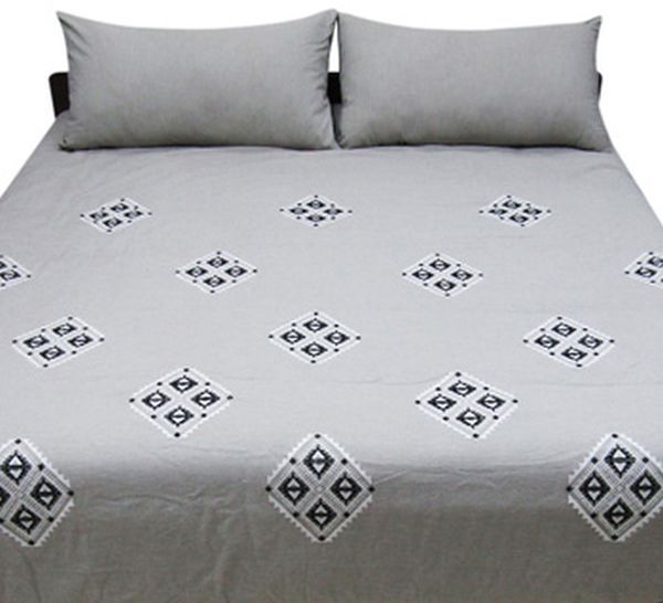 Signature Design by Ashley® Jawanza Gray Queen Comforter Set-0