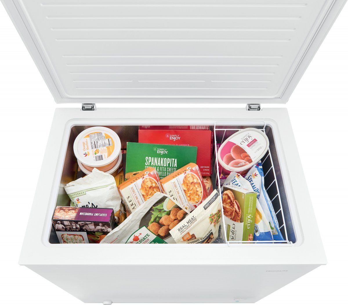 Frigidaire 7.0 cu. ft. Manual Defrost Chest Freezer - Thumbnail 5