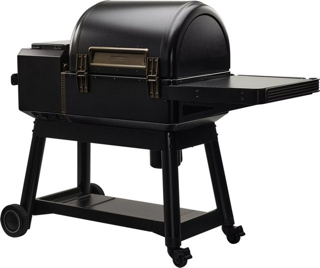 Traeger® Ironwood 518" Black Freestanding Wood Pellet Grill-7