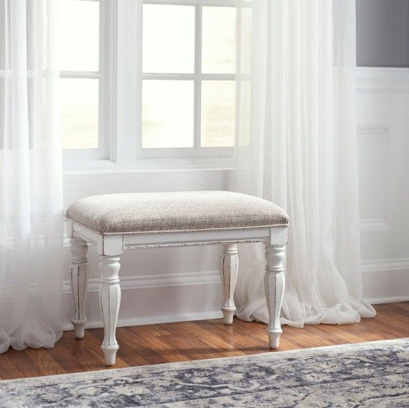 Liberty Furniture Magnolia Manor Antique White/Taupe Accent Bench-1