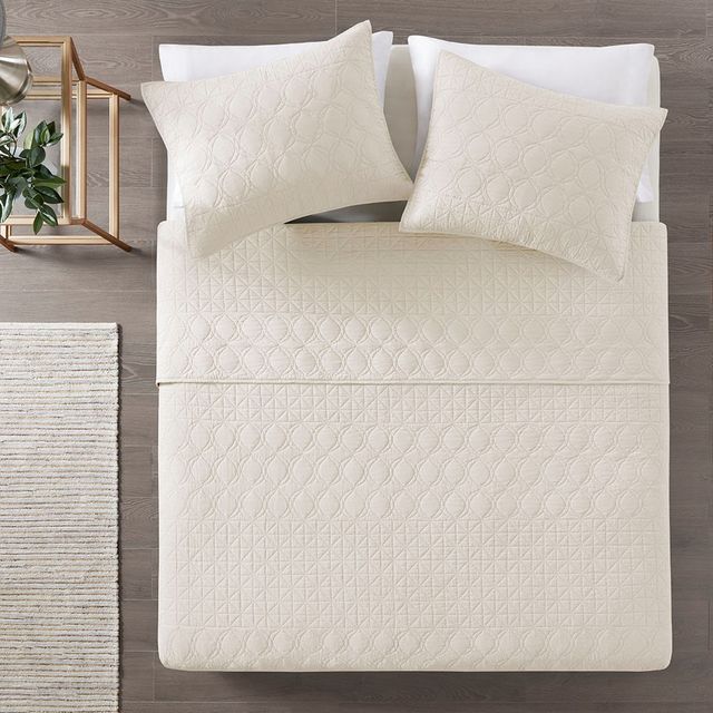 Olliix by Madison Park 3 Piece Cream King/California King Linnette Reversible Coverlet Set-0