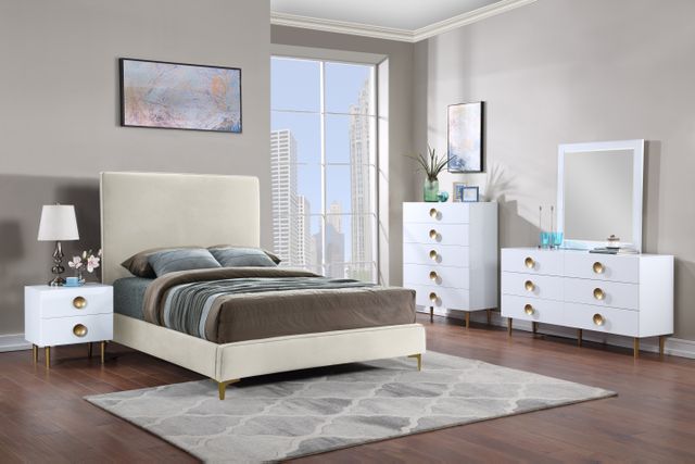 Meridian Furniture Zayne White Mirror-4