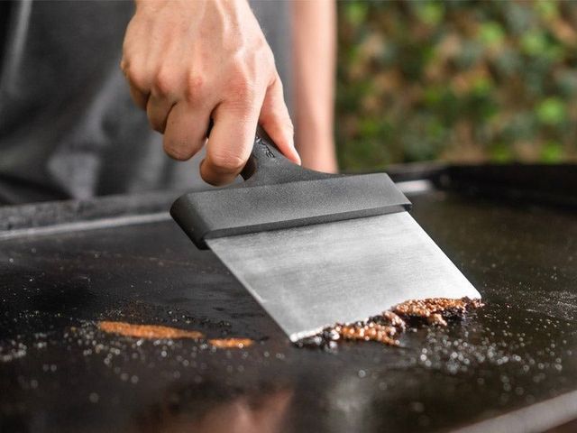 Blackstone® 6" Scraper with Plastic Handle-2