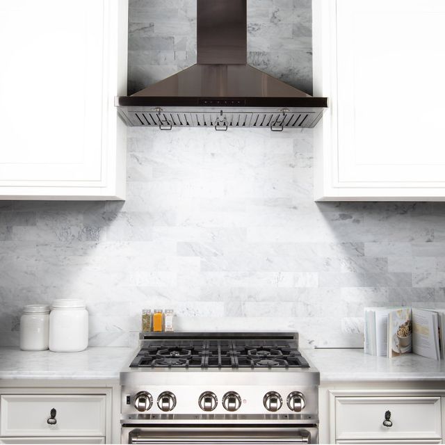 ZLINE 36" Black Stainless Steel Wall Mount Range Hood-3