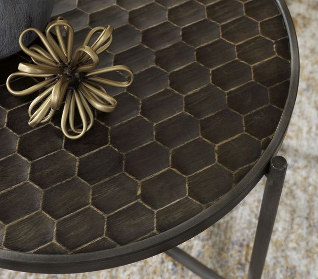 Signature Design by Ashley® Doraley Grayish Brown Chairside End Table-2
