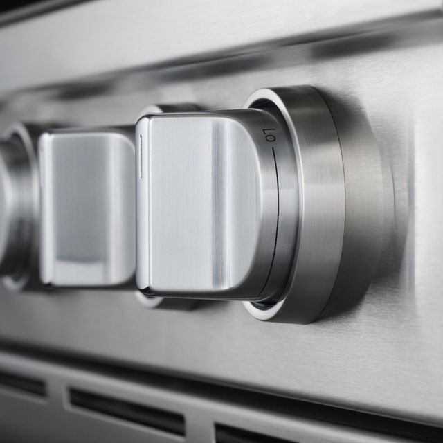 Whirlpool® 30" Fingerprint-Resistant Stainless Steel Smart Slide-In Gas Range-8