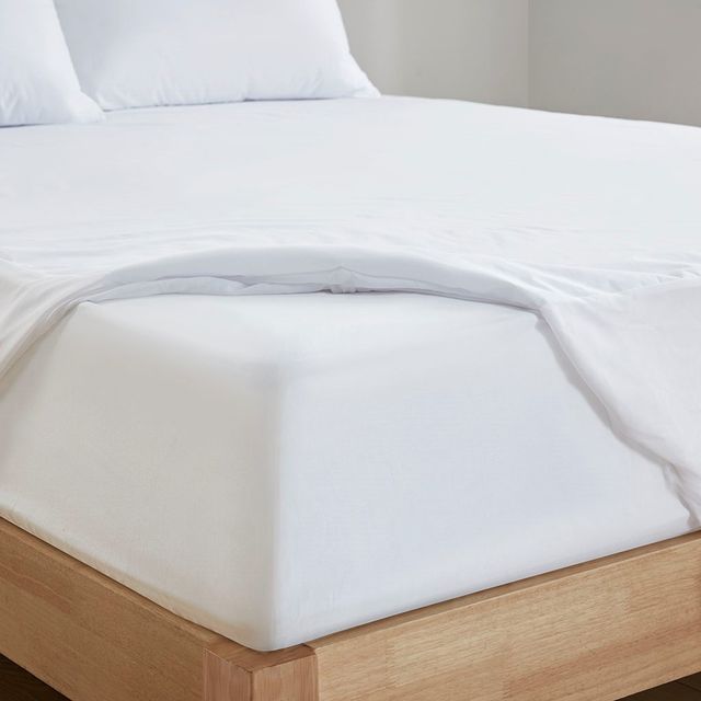 Olliix by Clean Spaces Allergen Barrier White Queen Mattress and Pillow Protector Set-3