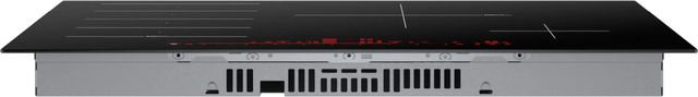 Bosch Benchmark® 30" Black Induction Cooktop-2
