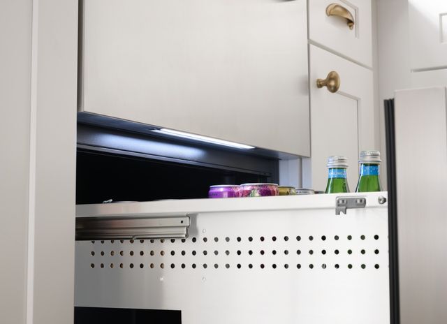 Zephyr Presrv™ 5.4 Cu. Ft. Stainless Steel Refrigerator Drawer-7