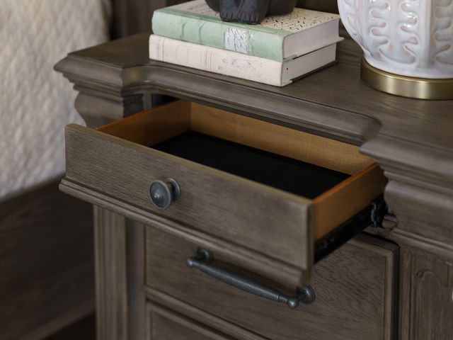 Mansion Nightstand -2