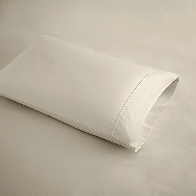 Olliix by Beautyrest Ivory Full 400 Thread Count Wrinkle Resistant Cotton Sateen Sheet Set-1