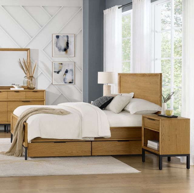 Intercon Newport Natural Oak Queen Panel Storage Bed-1