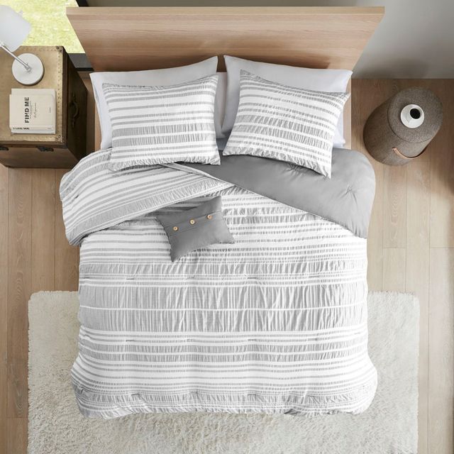 Olliix by Intelligent Design Lumi Grey Twin/Twin XL Striped Comforter Set-1