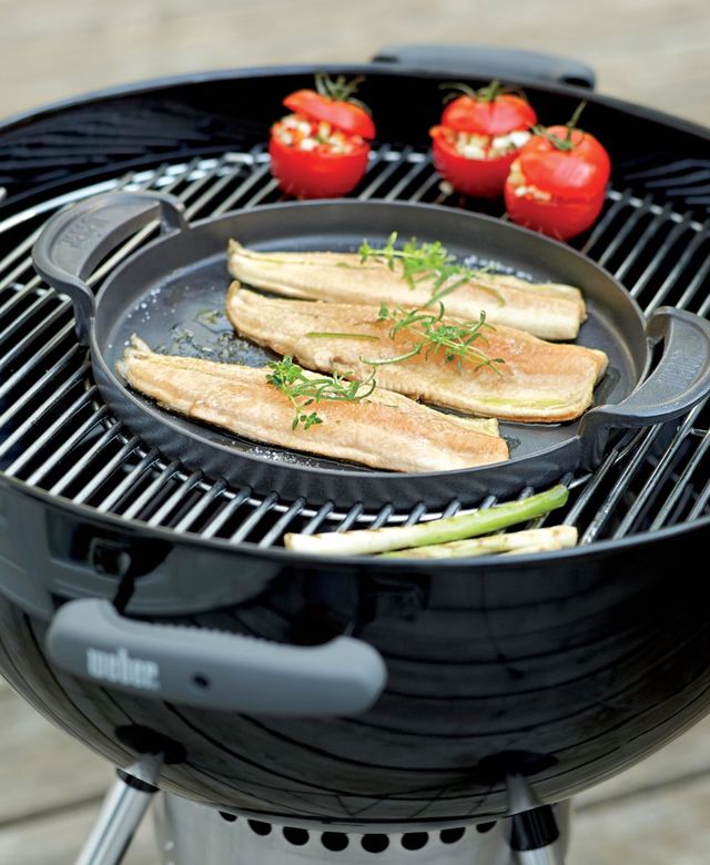 Weber® Black Griddle-2