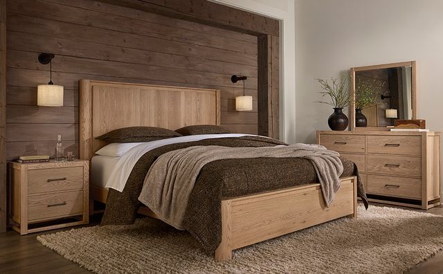 Vaughan-Bassett Lodge & Loft Blond Oak King Radius Poster Bed-1