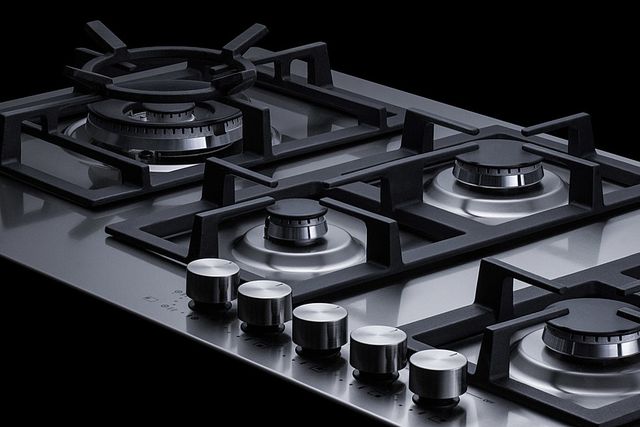 Summit® 34" Stainless Steel Natural Gas Cooktop-3