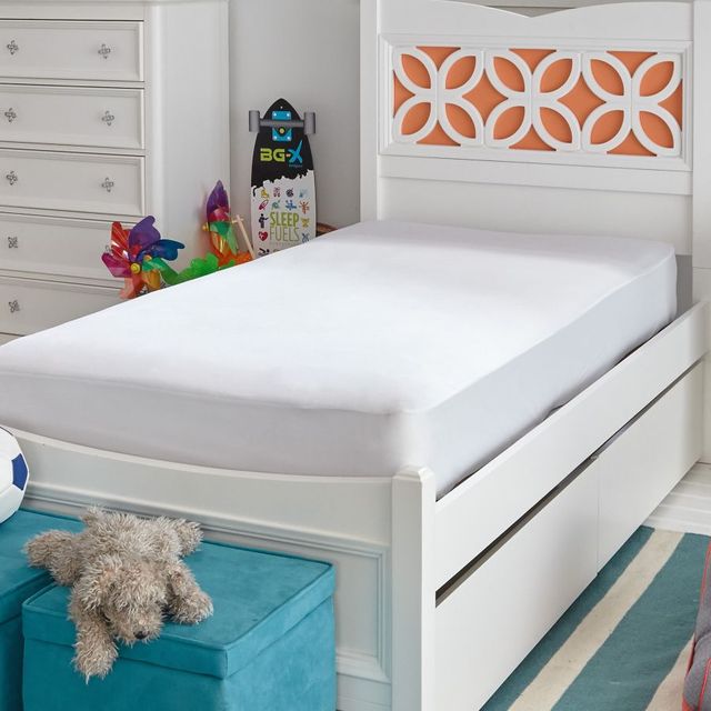 BEDGEAR® BG-X Basic Twin Mattress Protector-1