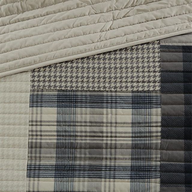 Olliix by Woolrich Tan Full/Queen Winter Hills Oversized Cotton Quilt Set-2