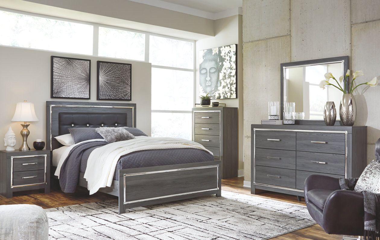 Signature Design by Ashley® Lodanna 5-Piece Gray King Panel Bed