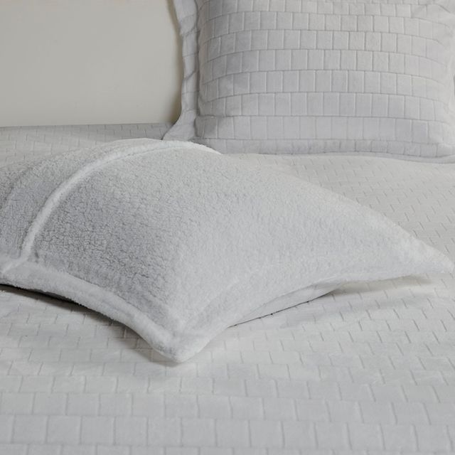 Olliix by True North by Sleep Philosophy Laurie Grey Twin Plush to Sherpa Comforter Set-1