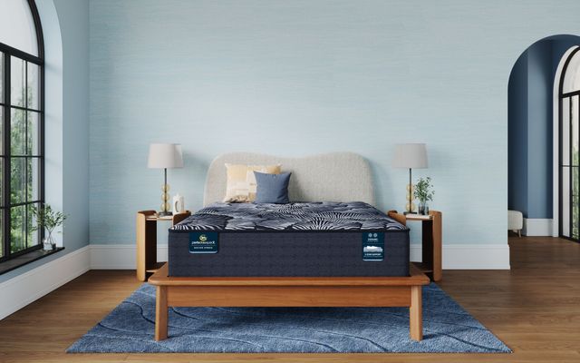 Serta® perfectsleeper X™ Knox 13.75" Hybrid Plush Quilted Tight Top King Mattress-1