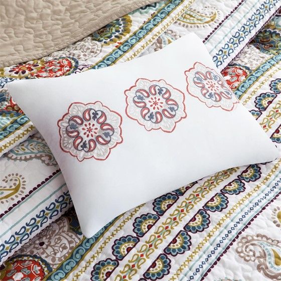 Olliix by Intelligent DesignTamira Multi Twin/Twin Extra Large Reversible Coverlet Set-2