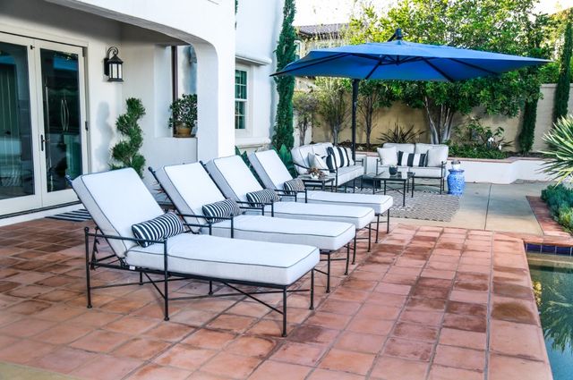 Sunset West Provence Canvas White/Century Pewter Iron Outdoor Adjustable Chaise-3