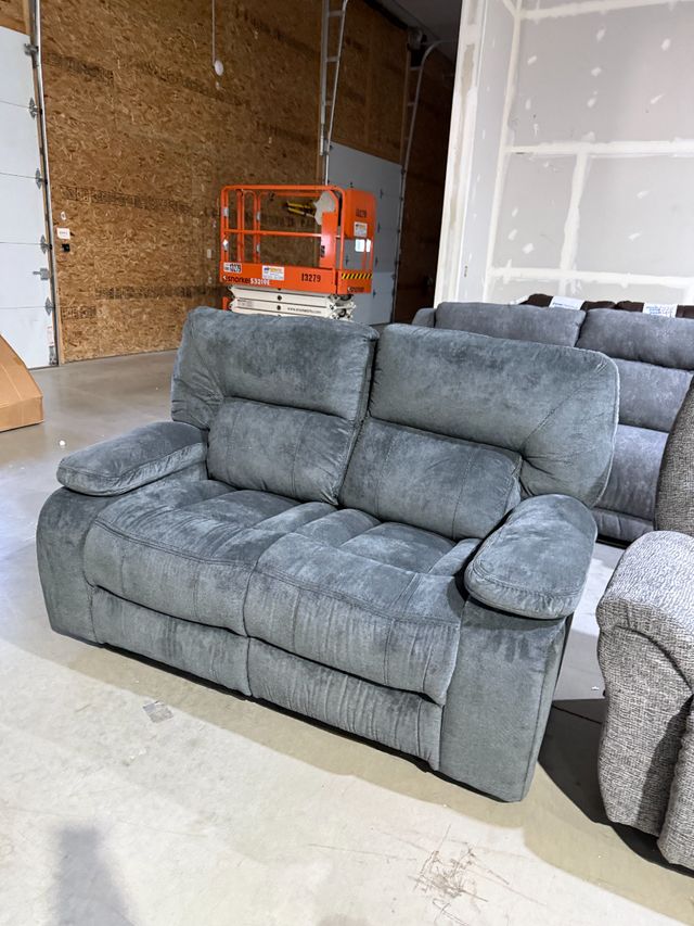 Clearance Parker House® Chapman Polo Manual Reclining Loveseat-0