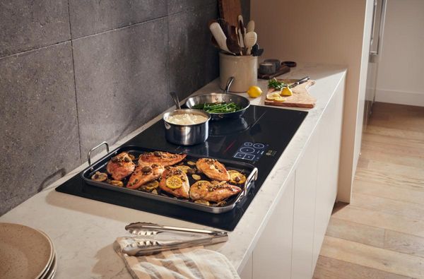 LG Studio 36" Black Induction Cooktop