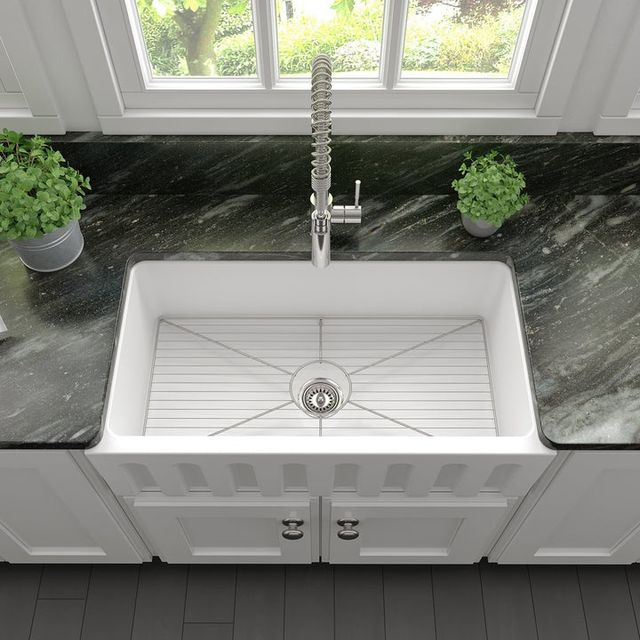 ZLINE Venice 33" White Matte Farmhouse Sink