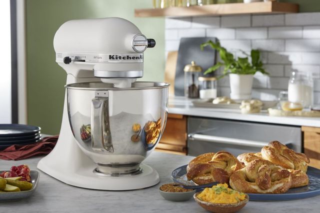 KitchenAid® Artisan® Series 5.0 Quart Porcelain White Stand Mixer-3