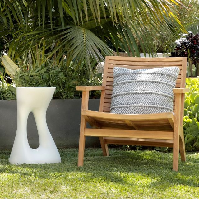 Dovetail Furniture Carolina White Concrete Outdoor Side Table-1