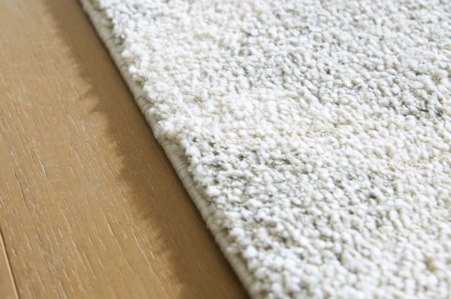 Signature Design by Ashley® Unawick 8'x10' Area Rug  -2