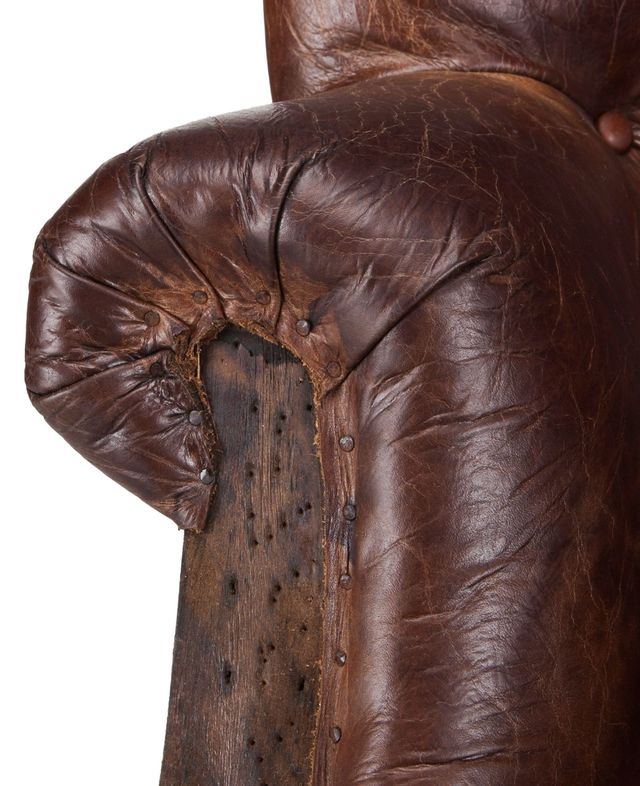 Home Trends & Design Grosvenor Welsh Vintage Cigar/Walnut Accent Chair-3