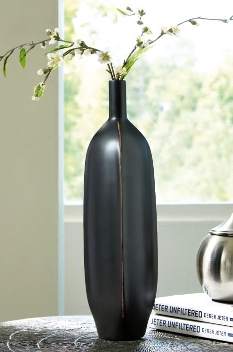 Signature Design by Ashley® Rhaveney Black 16" Vases-4
